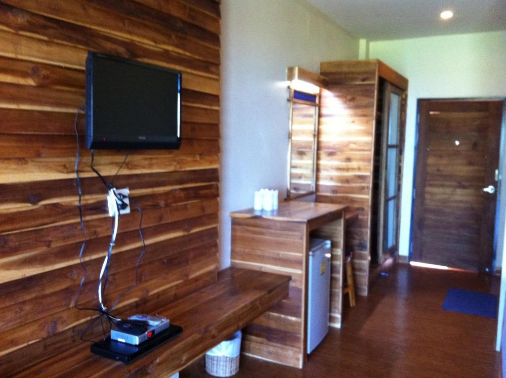 The Cinnamon & Saphansufan Resort Kohmak Koh Mak Room photo